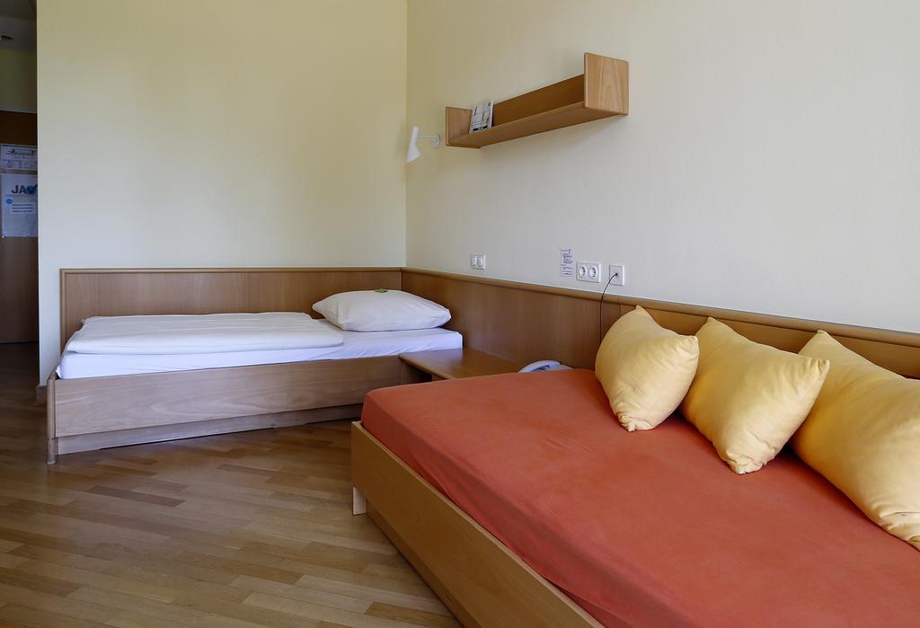 Tagungs- Und Bildungszentrum Steinbach/Taunus シュタインバッハ・アム・タウヌス 部屋 写真